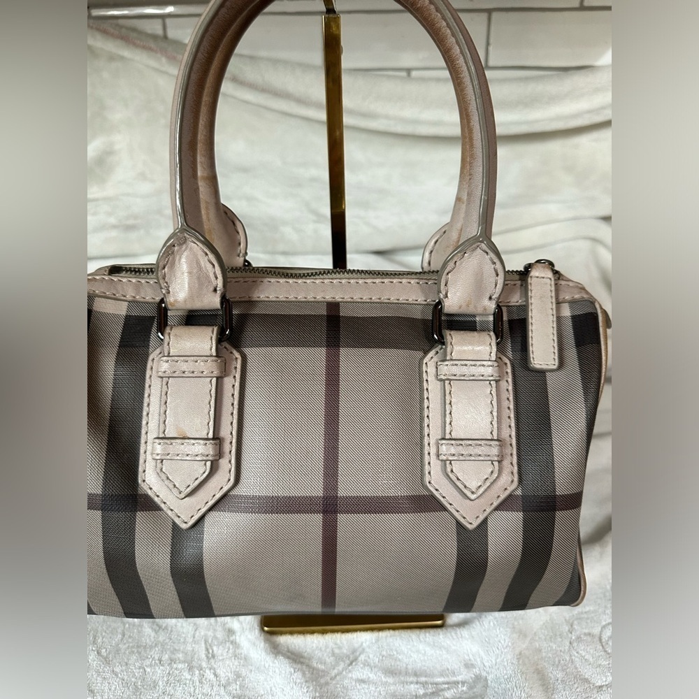 Smoked checked coated canvas Burberry authentic Small Chester check Boston bag.